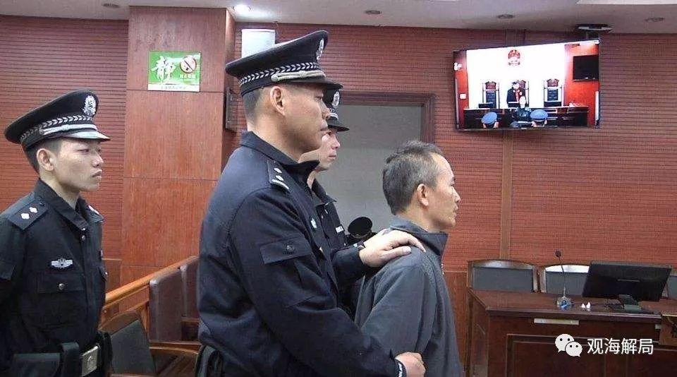 （莫小林）